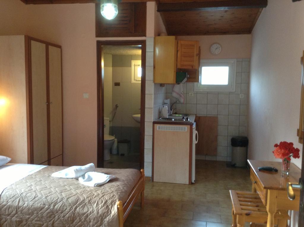 Studios Lalu Skiathos Exterior foto