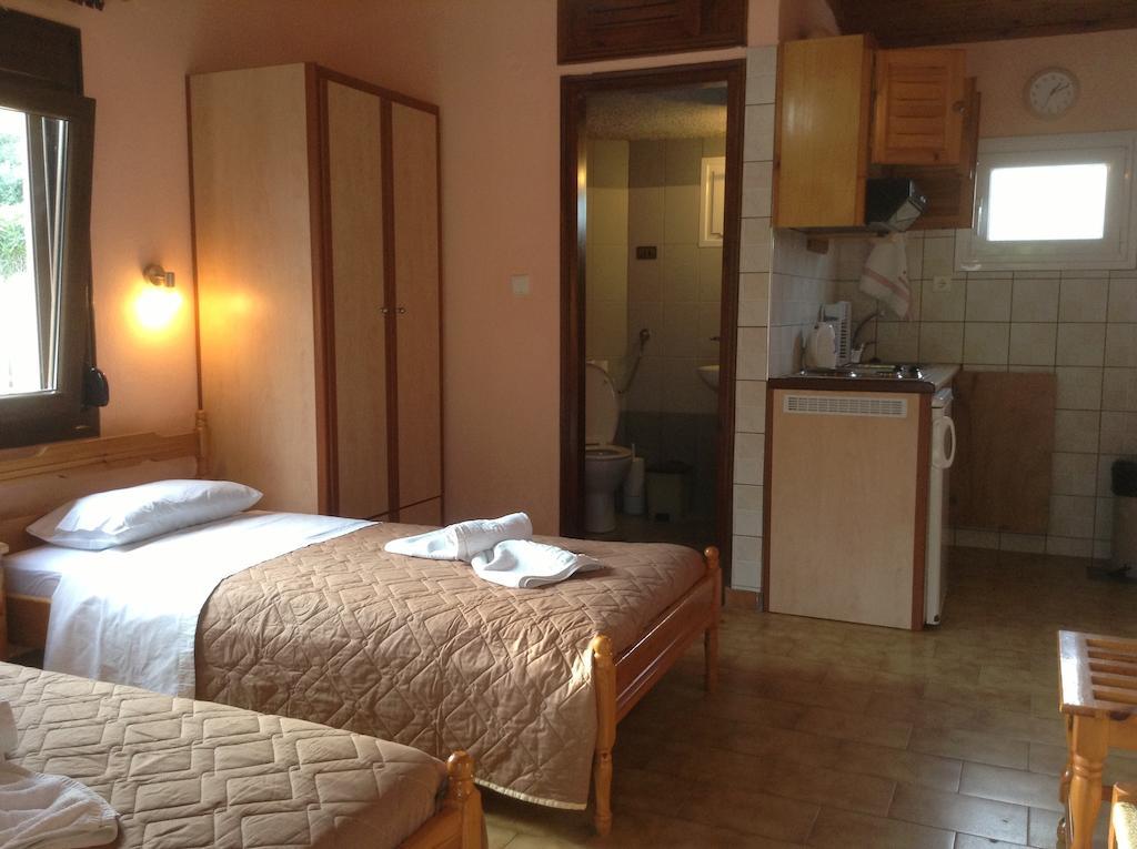 Studios Lalu Skiathos Exterior foto
